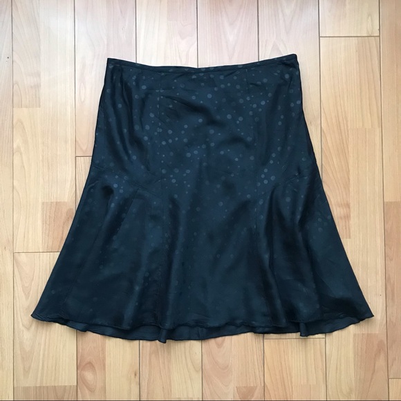♻️Reposted New AIX Armani Exchange black silk skirt in size 4 - Picture 3 of 11